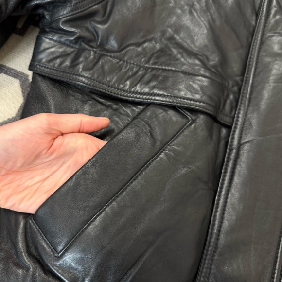 London Fog Black Genuine Leather Bomber Jacket Sz S - Picture 6 of 15